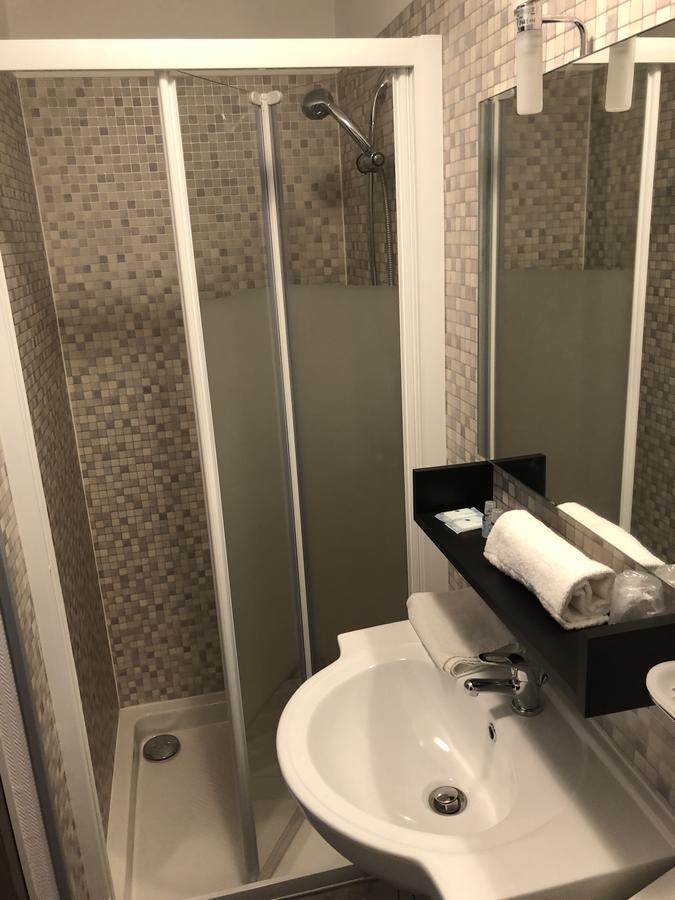 Hotel Nice Flore Vichy Luaran gambar
