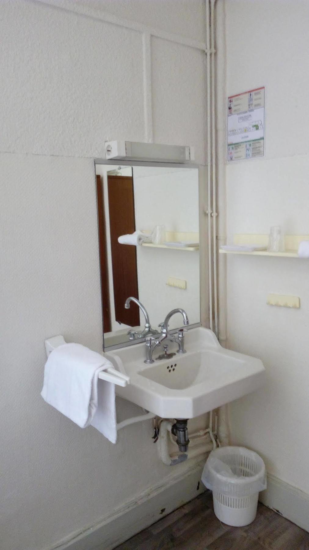 Hotel Nice Flore Vichy Luaran gambar