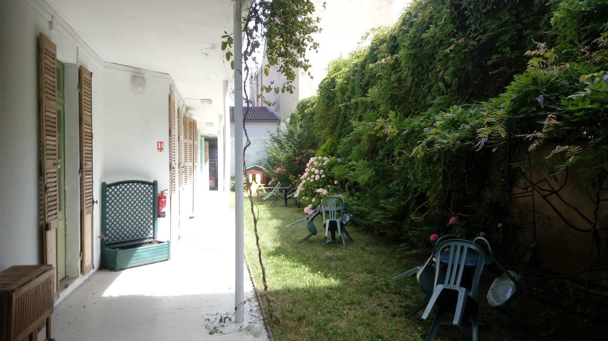 Hotel Nice Flore Vichy Luaran gambar